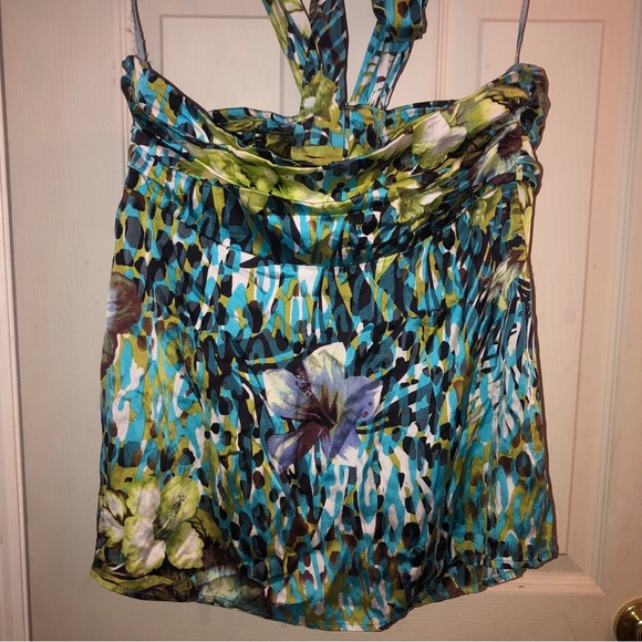 Cache halter. SZ: XL. Silk. Side zip beautiful print. - Picture 9 of 9